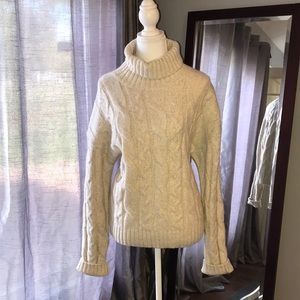 NWOT Cream sweater